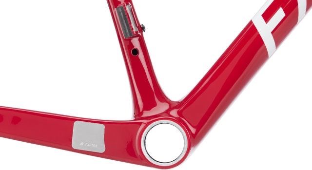 Factor Bikes Biciclette: Factor O2 Vam Framset Red Velvet Grösse 54 – Nuovo e nell'imballaggio originale da Stallikon venduto da ursmuepa 3