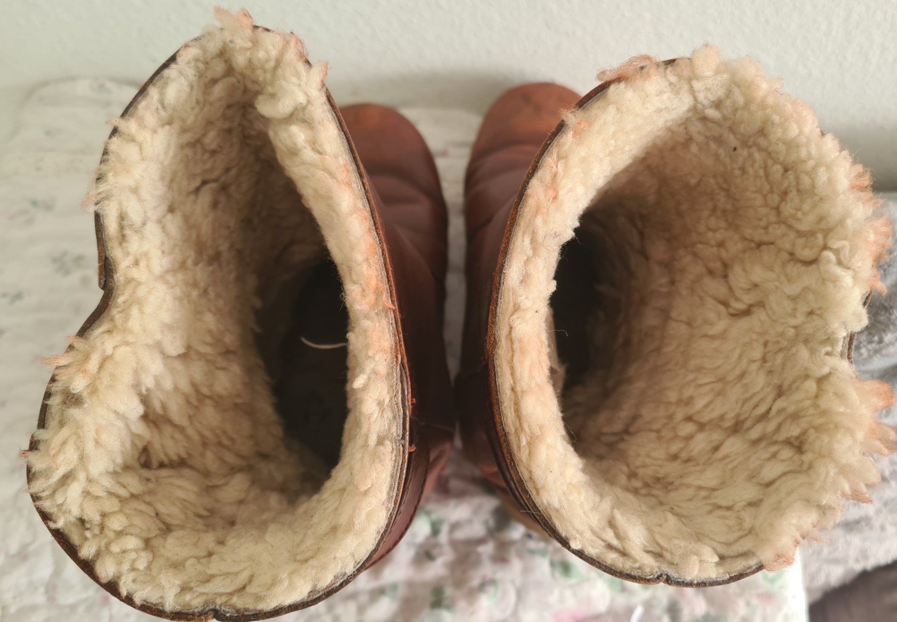 Ugg Scarpe da uomo: UGG Stiefel Leder braun, Grösse 38, gebraucht – Usato da Winterthur venduto da bibummi 7