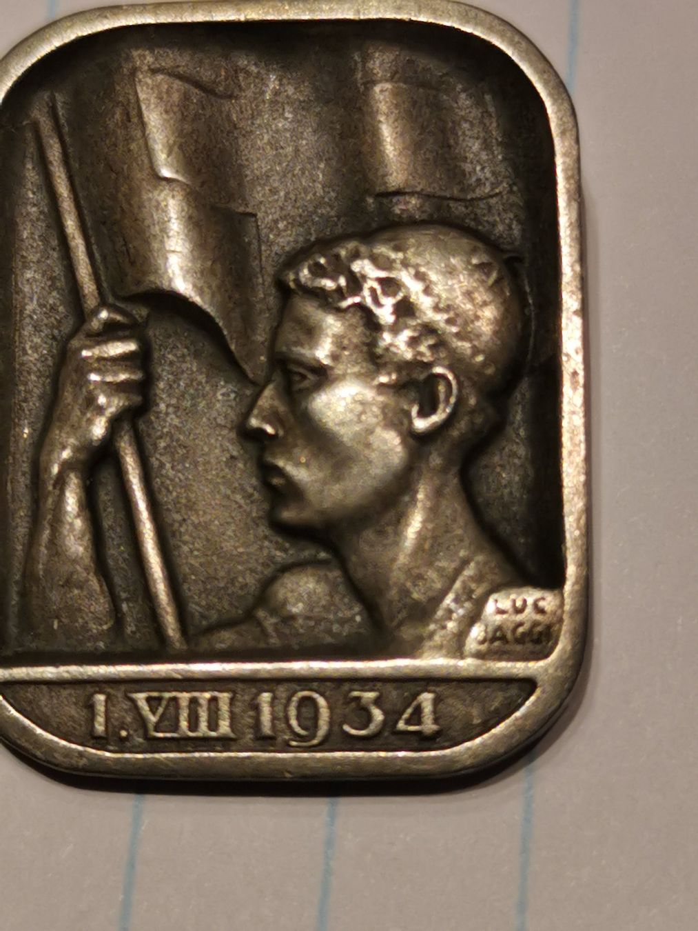 Spille & Fermagli: ANTIKE 1 AUGUSTABZEICHEN V. 1934 – Usato da Allschwil venduto da Male54