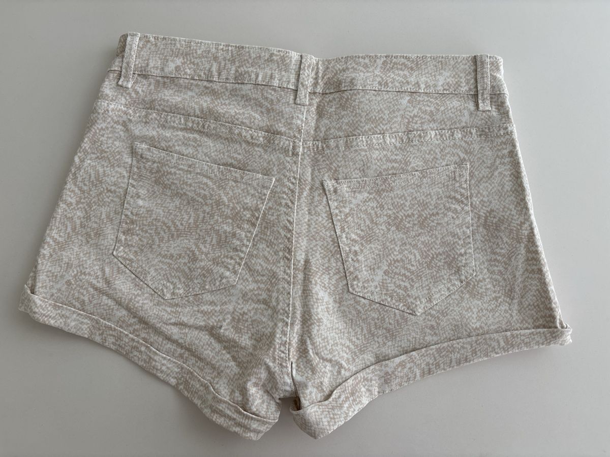 H&M Jeans: Shorts Damen, H&M, Grösse 36 – Neu (gemäss Beschreibung) aus Rain von Denbie 1
