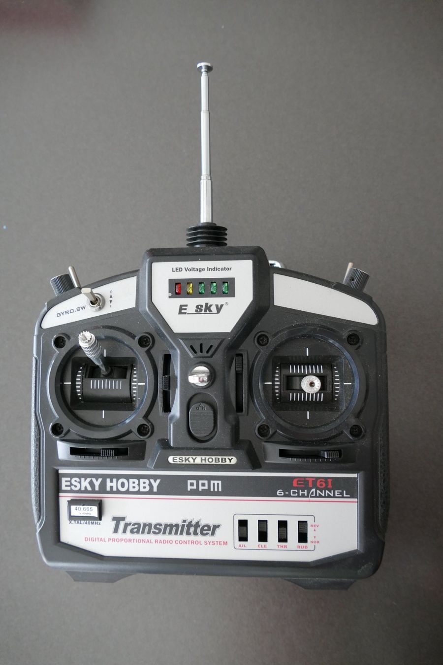 Telecomando: SENDER ESKY HOBBY ET61 TRANSMITTER (6 CHANNEL) – Usato da Flums venduto da flunoek