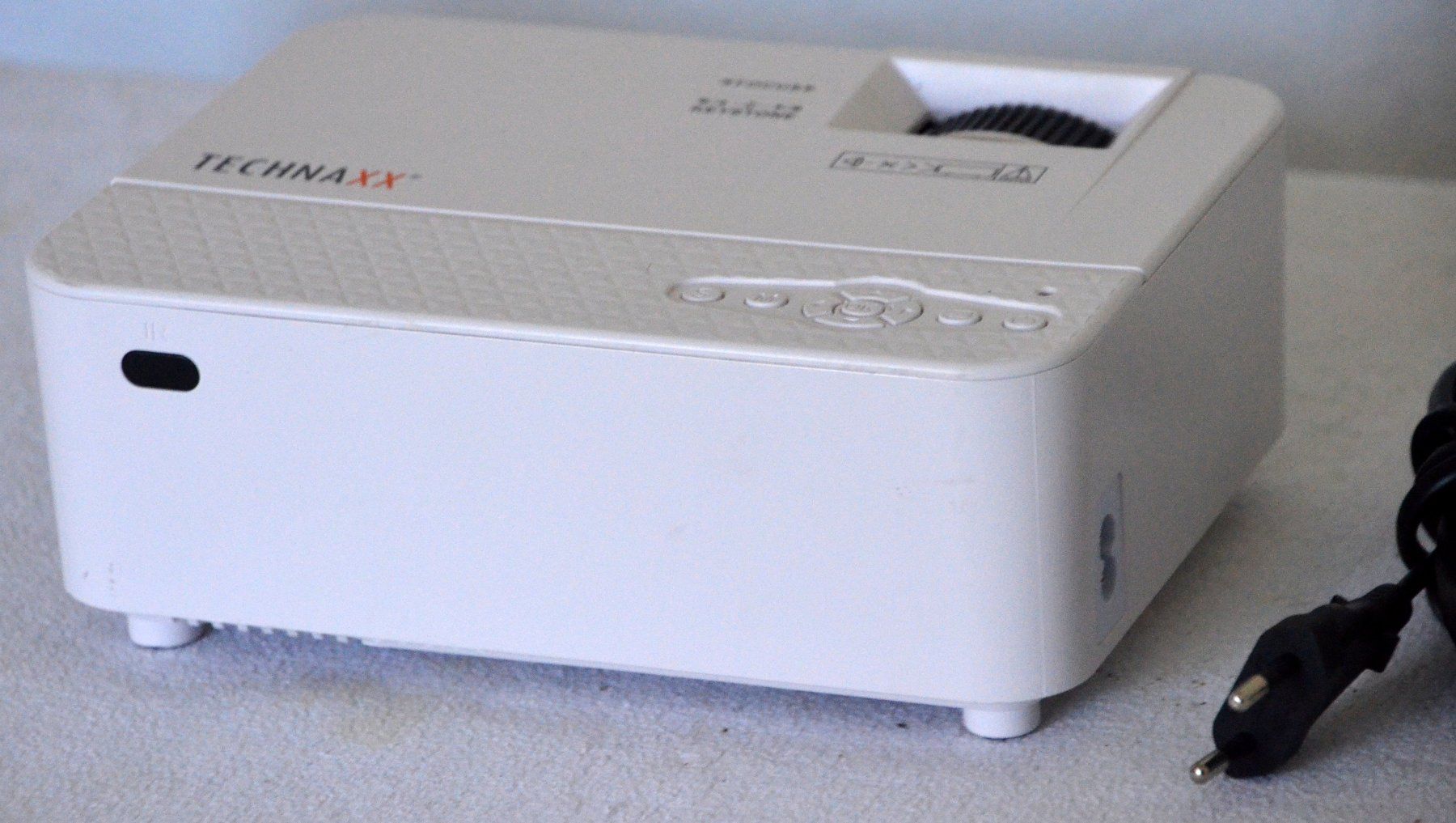 Technaxx Videoprojektoren: Technaxx Mini LED Beamer TX-113 projecteur – Gebraucht aus Collonges von arashee 2