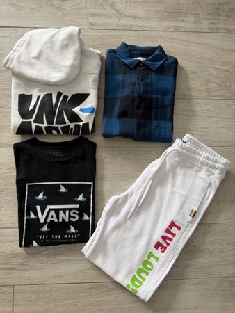 Set abbigliamento