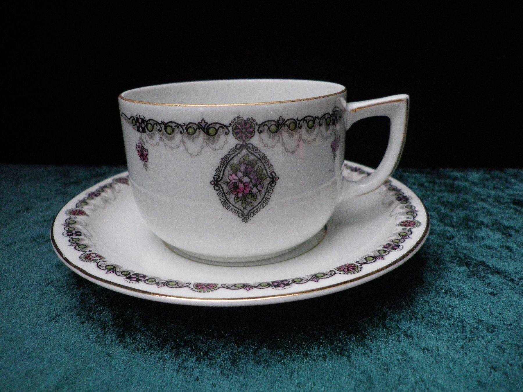 Tazze: Antike Tasse ca. 1920/30 – Usato da Reinach BL venduto da Annodomini 1