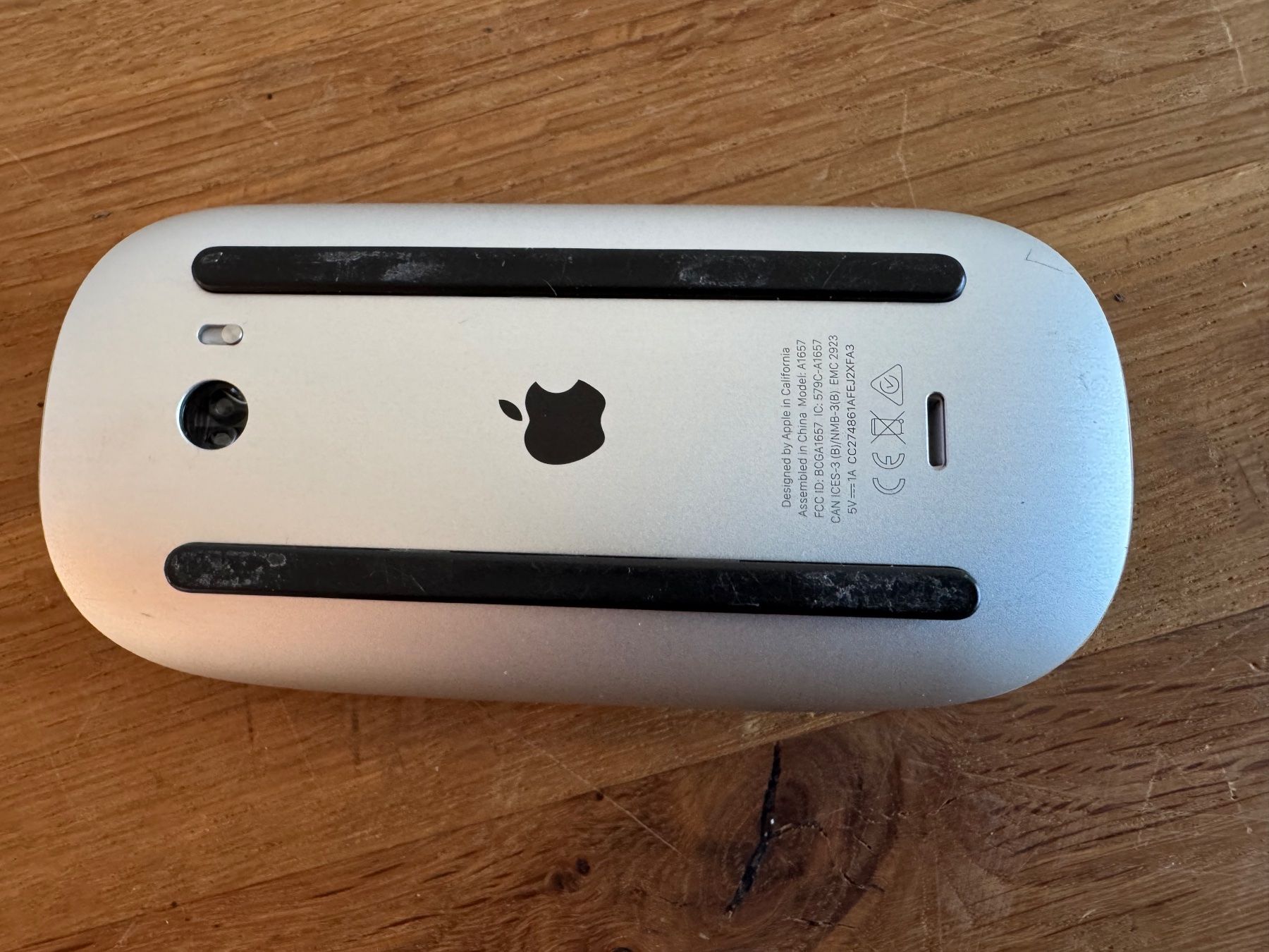 Apple Mouse: Apple Magic Mouse (Modell A1657) – Nuovo (secondo la descrizione) da frauenfeld venduto da tia01 2