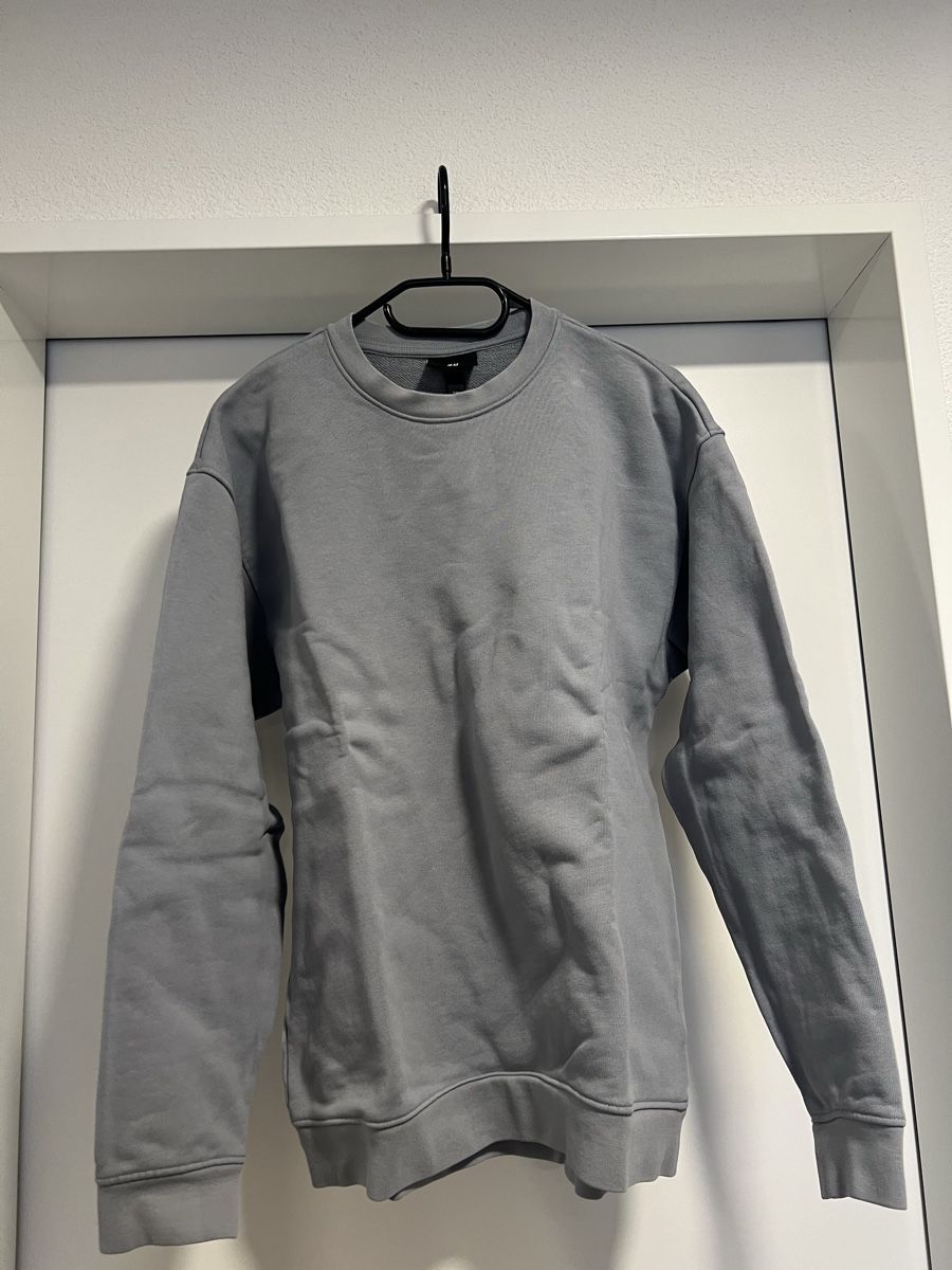 H&M Maglioni & Felpe: Grauer Pulli Gr.M – Usato da Pfäffikon SZ venduto da pdroth