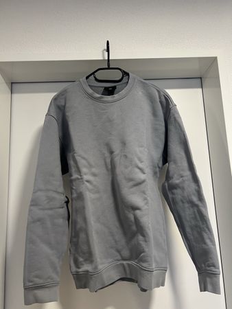 Grauer Pulli Gr.M
