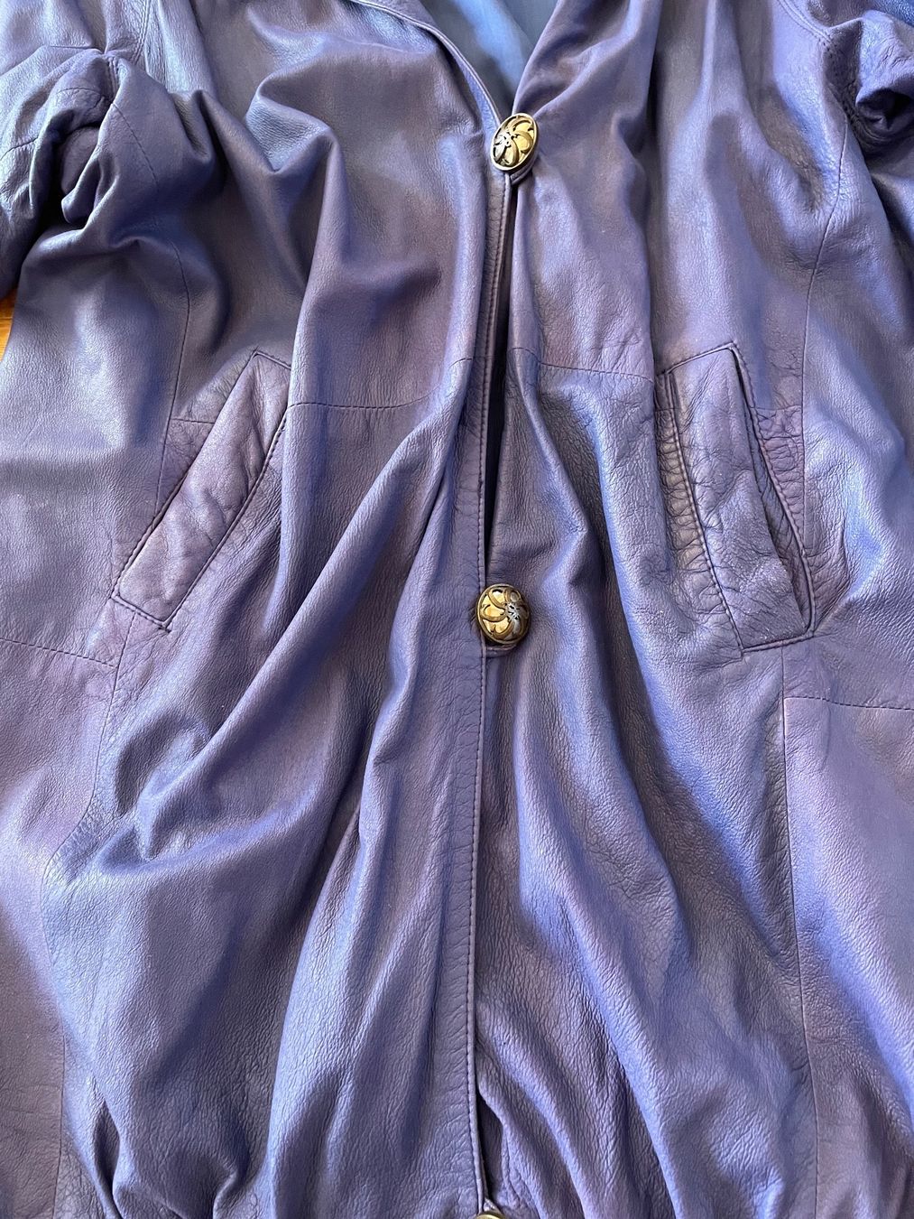 Giacche: Oversize Lederjacke – Usato da Beatenberg venduto da Rose406 1