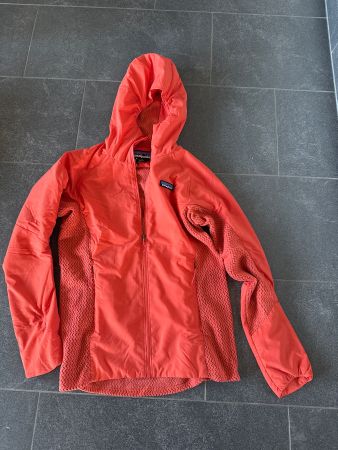 Patagonia Nano-Air Light Hybrid Hoody Damen Gr. M Neu