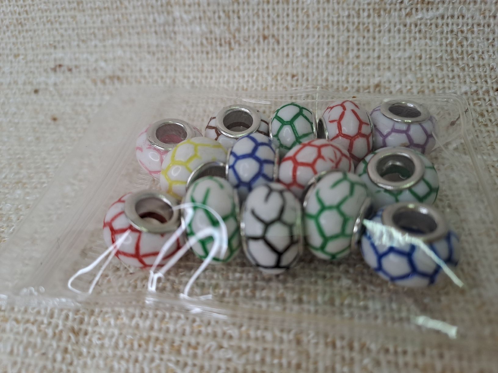 Perle (finte): 14 Schnürsenkel Perlen Schmuck – Nuovo e nell'imballaggio originale da Uznach venduto da Walaylatiere 1