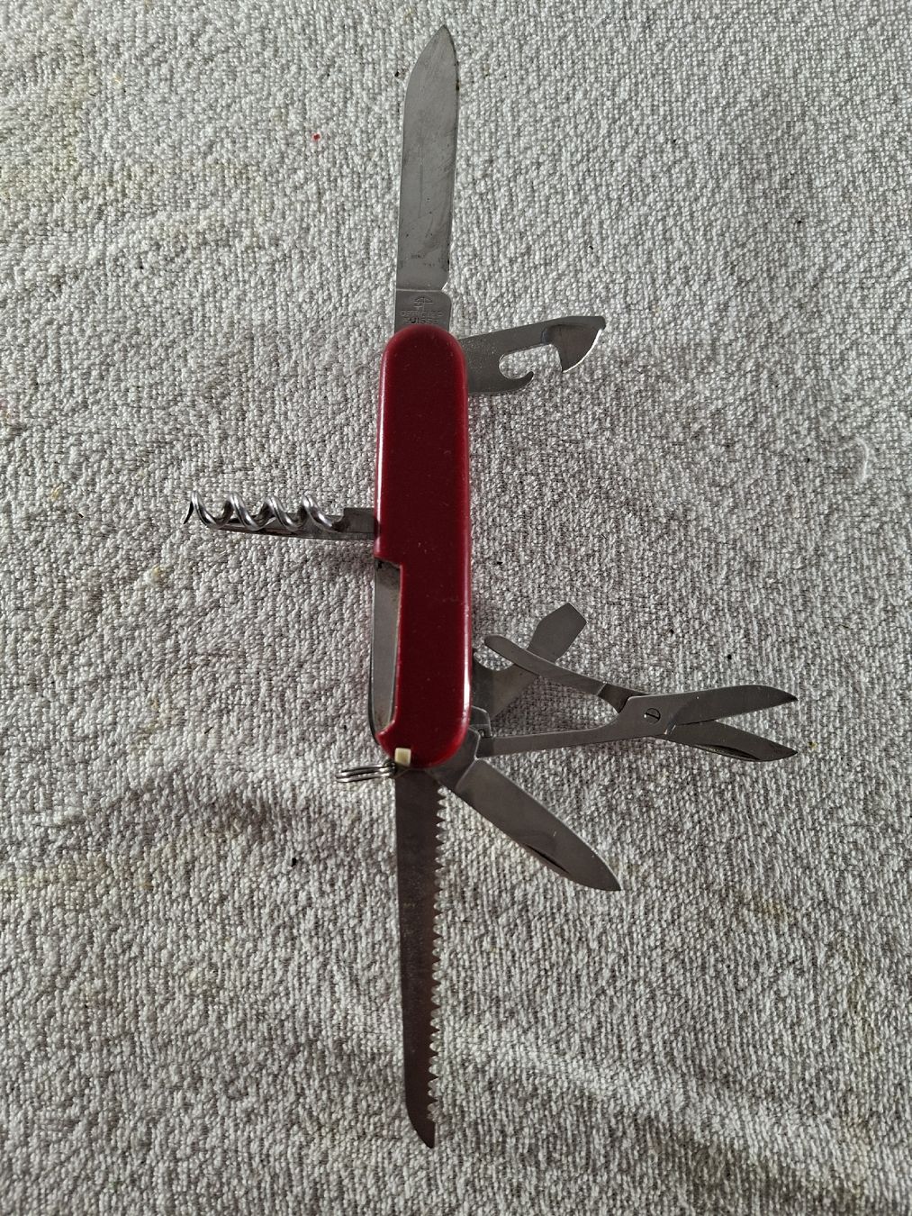 Victorinox Taschenmesser: 2 Viktorinox Officier Suisse – Gebraucht aus Grindelwald von carro5 2