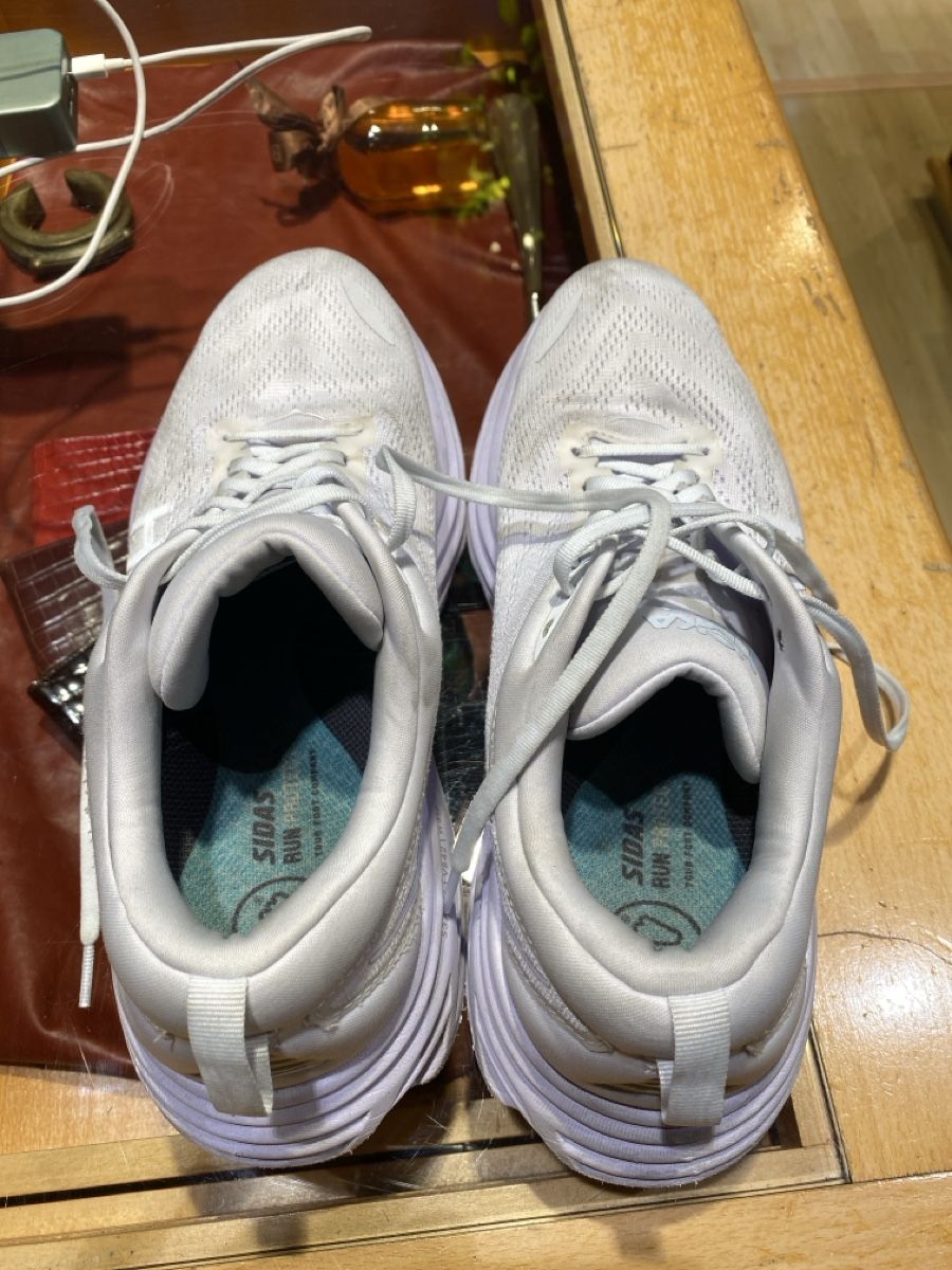 Hoka One One Herrenschuhe: Hoka bondi 8 – Gebraucht aus Genève von Bob034 1