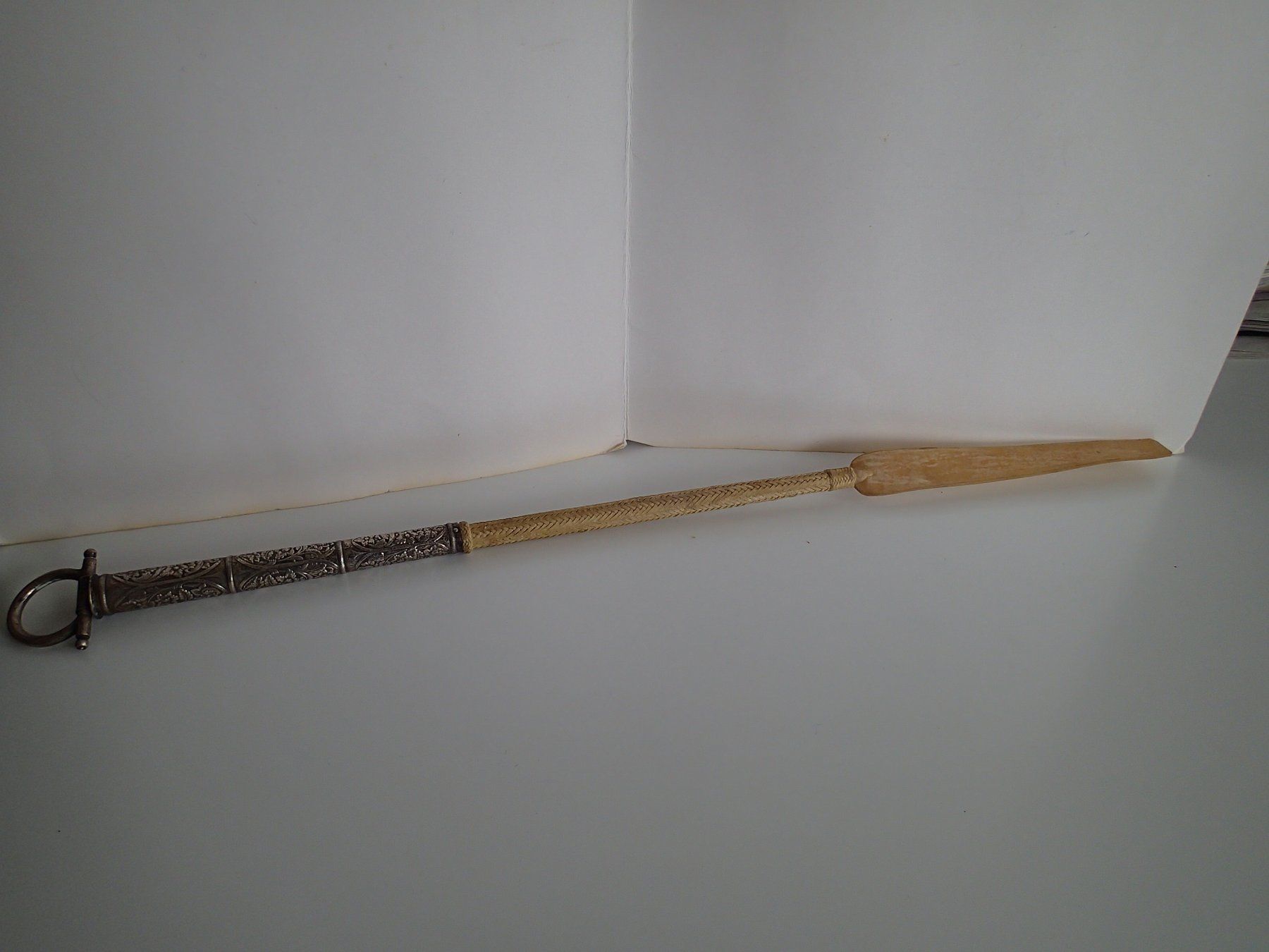 Autres accessoires pour animaux: alte Dresurpeitsche    Länge 66 cm – D'occasion à Allschwil par Salus17 1