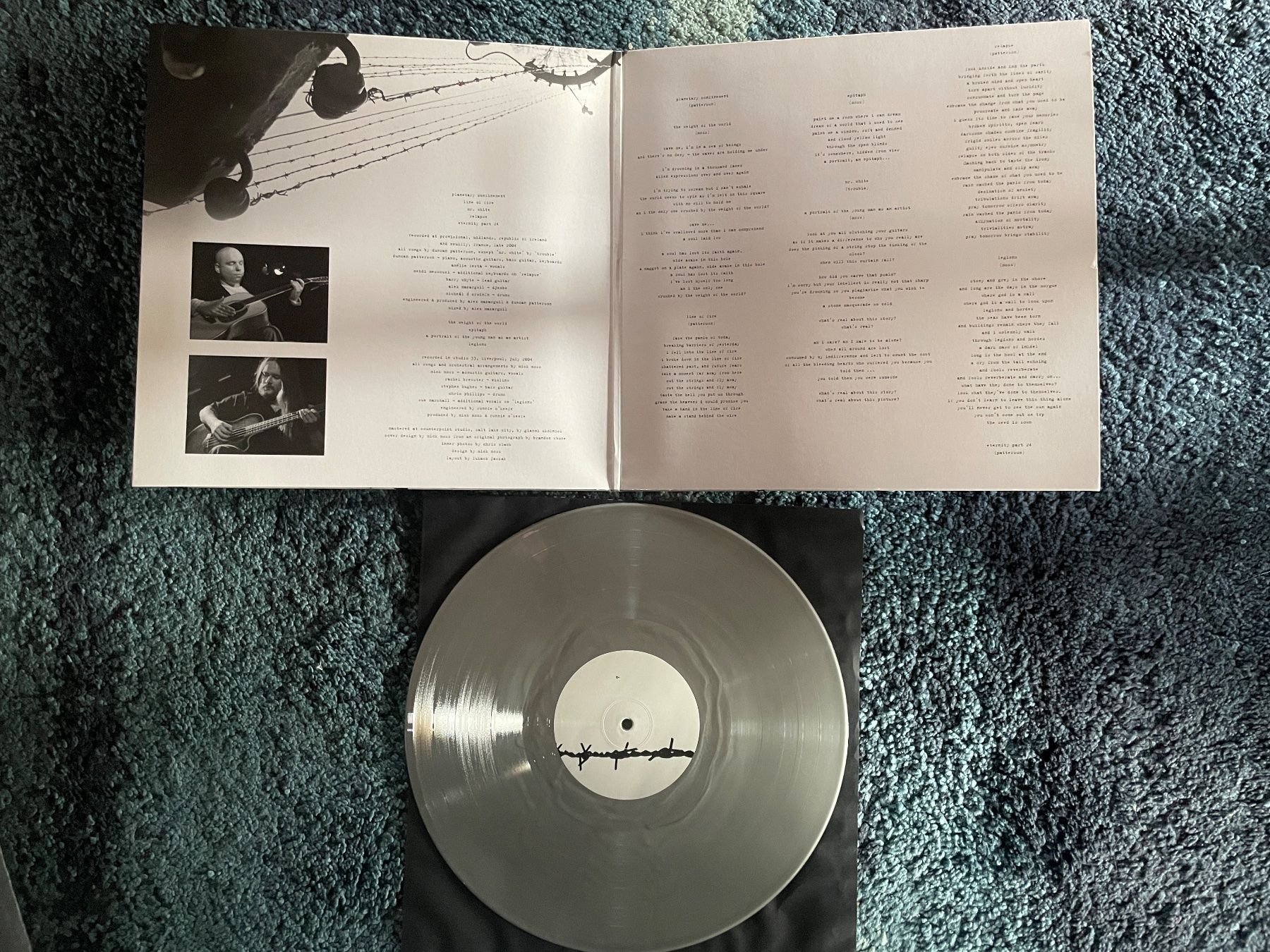 Dischi in vinile: Antimatter  – Planetary Confinement   LP Silver  2020 – Usato da Neuenhof venduto da django3001 2