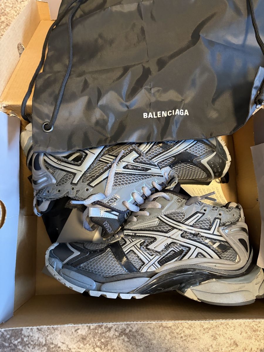Scarpe da uomo: Balenciaga runners – Nuovo (secondo la descrizione) da Dietlikon venduto da nab_tj9m