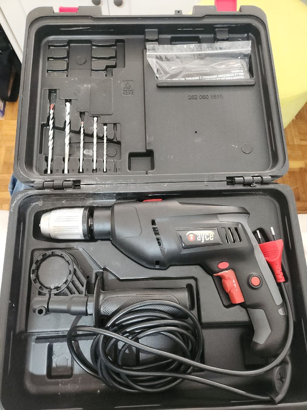 Trapani: Perceuse à percussion Ayce 600W avec coffret et forets – Usato da Meyrin venduto da rau_w7j8