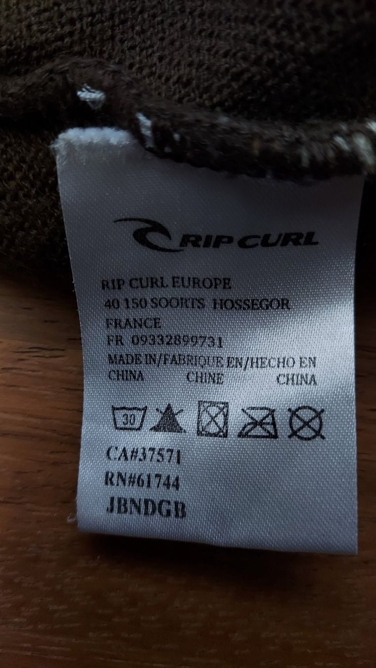 Altro abbigliamento per bambina: Mütze Rip Curl – Usato da Küssnacht am Rigi venduto da Mukare 2