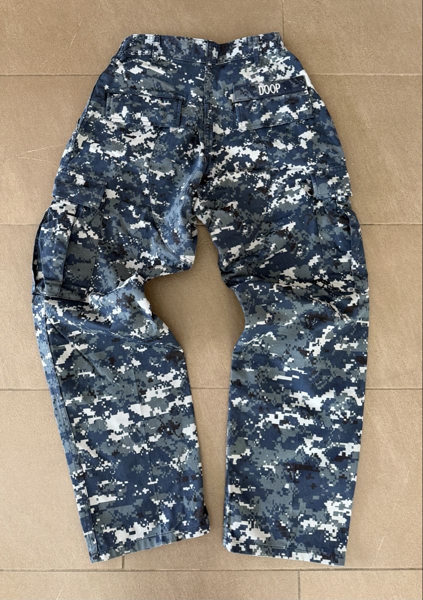 Pantaloni: Pantalon cargo US Navy NWU Type 1 – Nuovo (secondo la descrizione) da Pomy venduto da emmakie 2