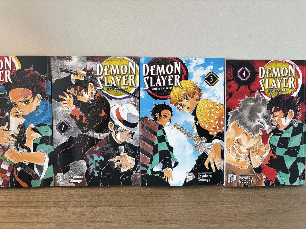 Demon Slayer Manga Band 1-4 Deutsch (Gebraucht) in Bassersdorf für CHF ...