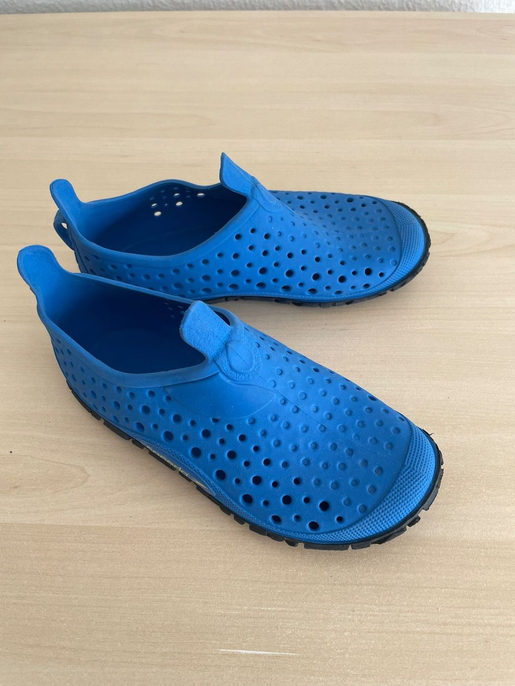 Schuhe für Jungen: Aqua-Schuhe Kinder Grösse 28 – Neu (gemäss Beschreibung) aus Wettingen von lili_66 1