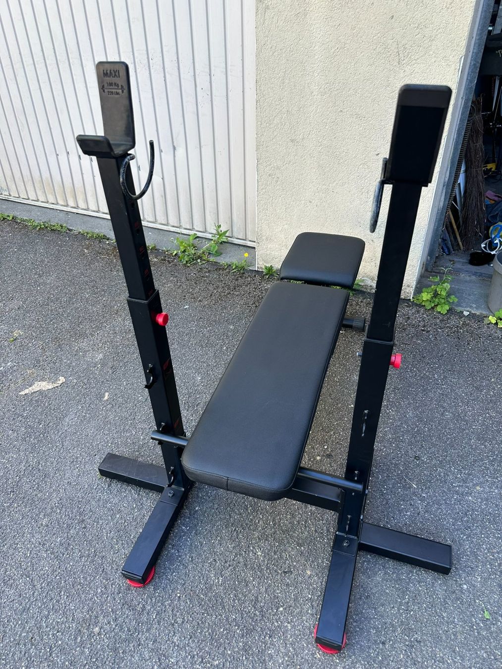 Decathlon Hometrainer: Hantelbank, neig- und klappbar – Usato da Zürich venduto da Halserbe 1