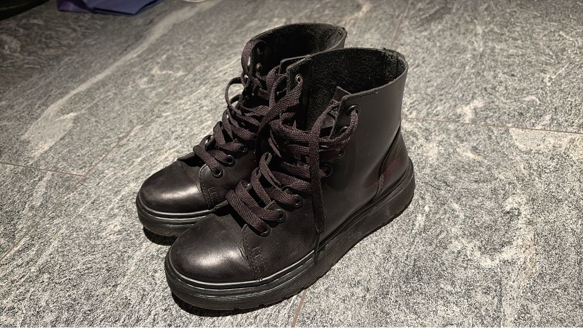 Dr. Martens Damenschuhe: Dr. Martens 36 – Gebraucht aus Lumino von Red53