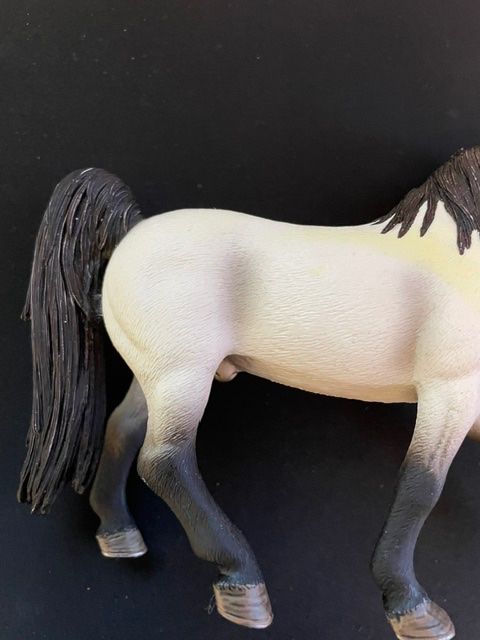 Schleich Figuren: Pferd von Schleich - Höhe 10.5 cm – Gebraucht aus Zürich von LodgE-21 3
