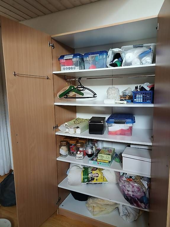 Armoires: Schrank – D'occasion à Hohenrain par mir_q5qs 1