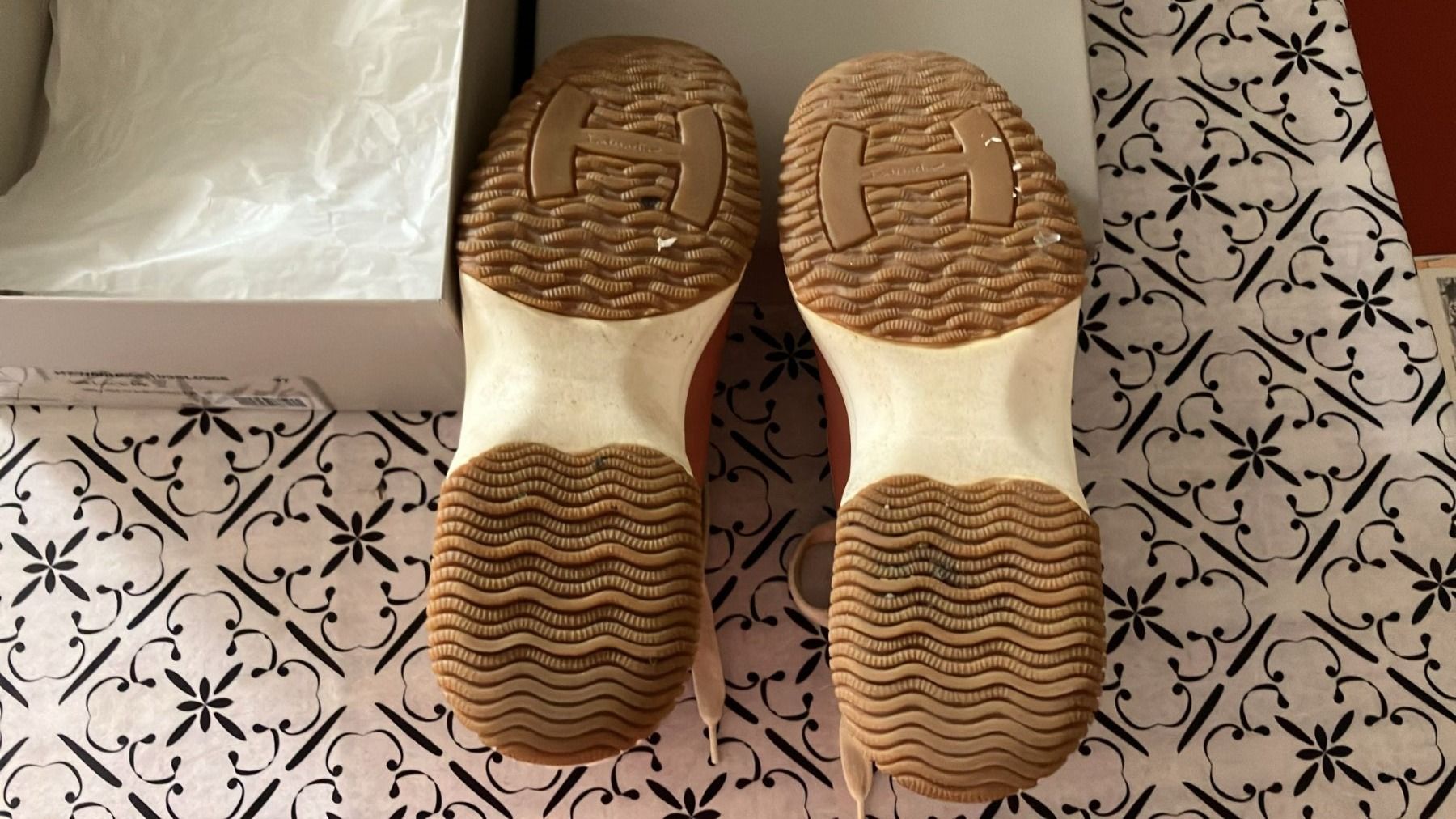 Hogan Damenschuhe: Sneakers Hogan Interactive in pelle n.37 – Gebraucht aus Melano von H-Sara 1