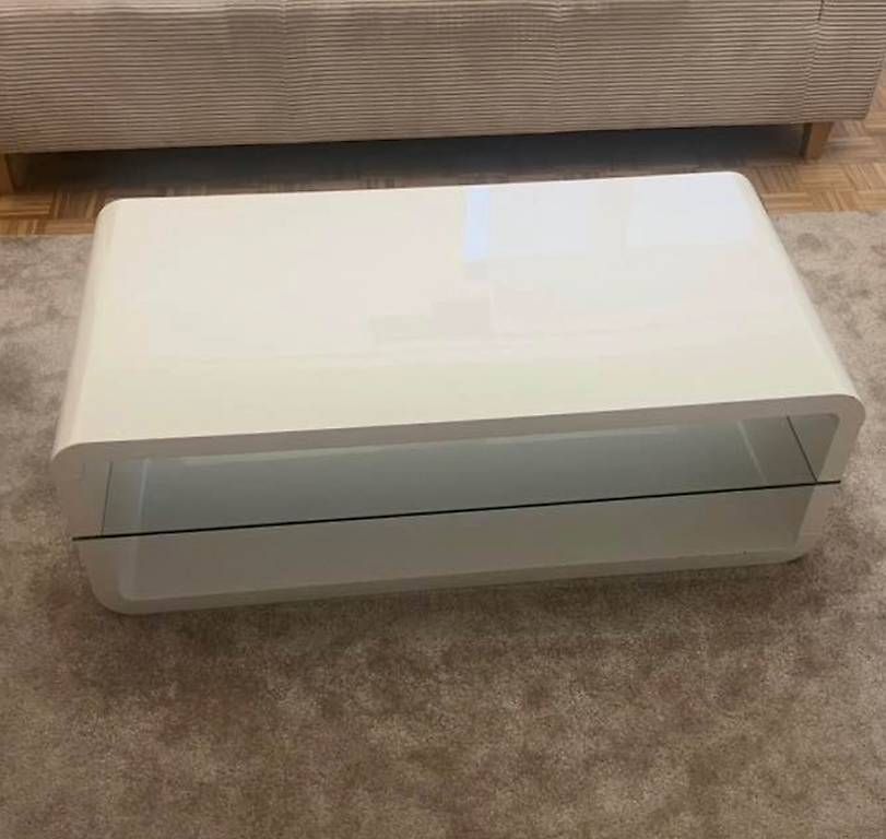 Tavoli: Couchtisch weiss modern – Usato da St. Margrethen SG venduto da lea_gs52 1