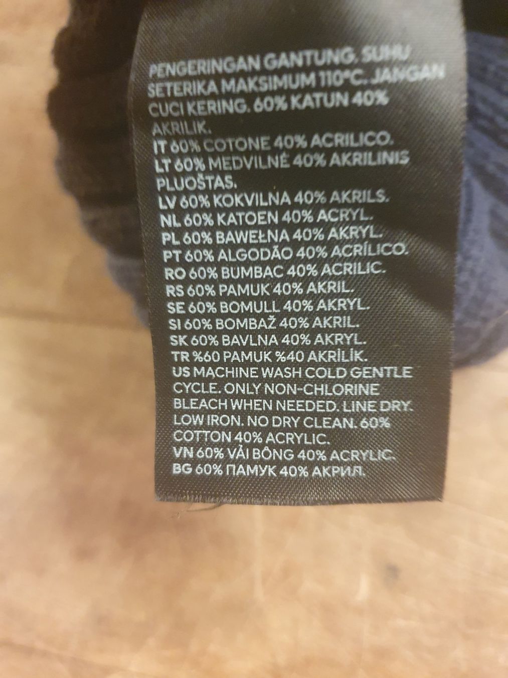 Hüte, Mützen & Caps: H & M Mütze schwarz Grösse 62/68 – Gebraucht aus Zürich von loosebone 3