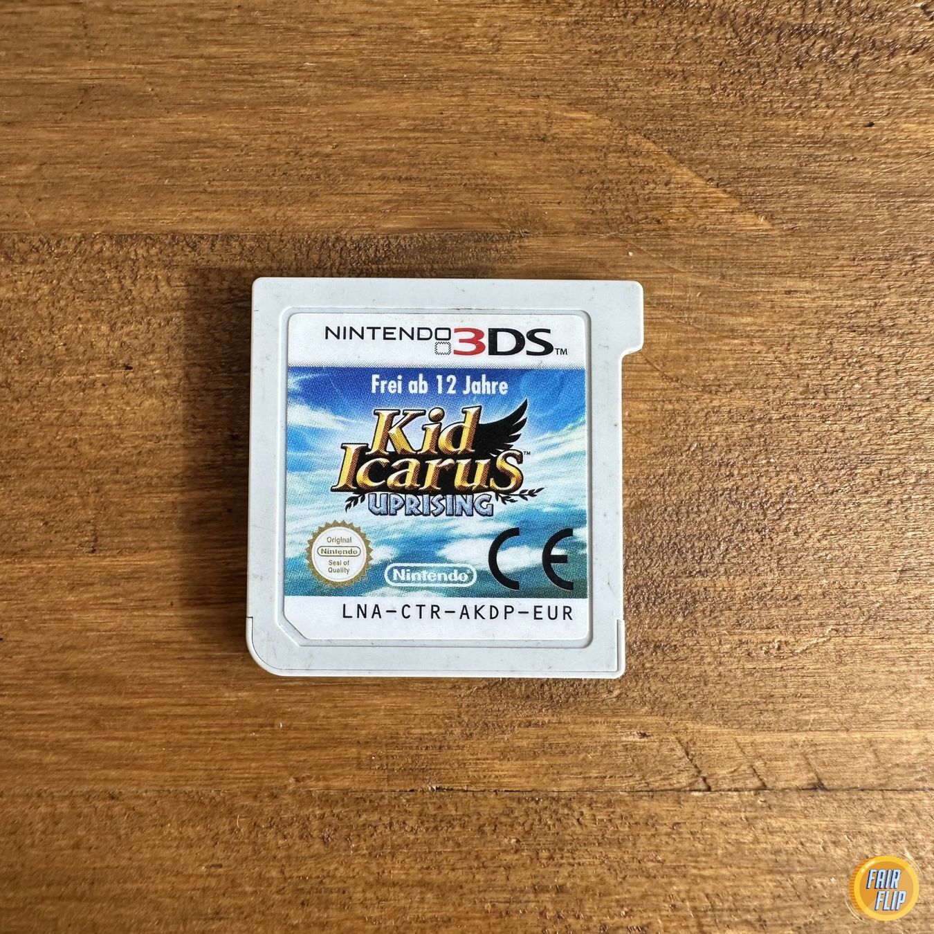 Nintendo Giochi: Nintendo 3DS Kid Icarus Uprising – Usato da Luzern venduto da fairflip