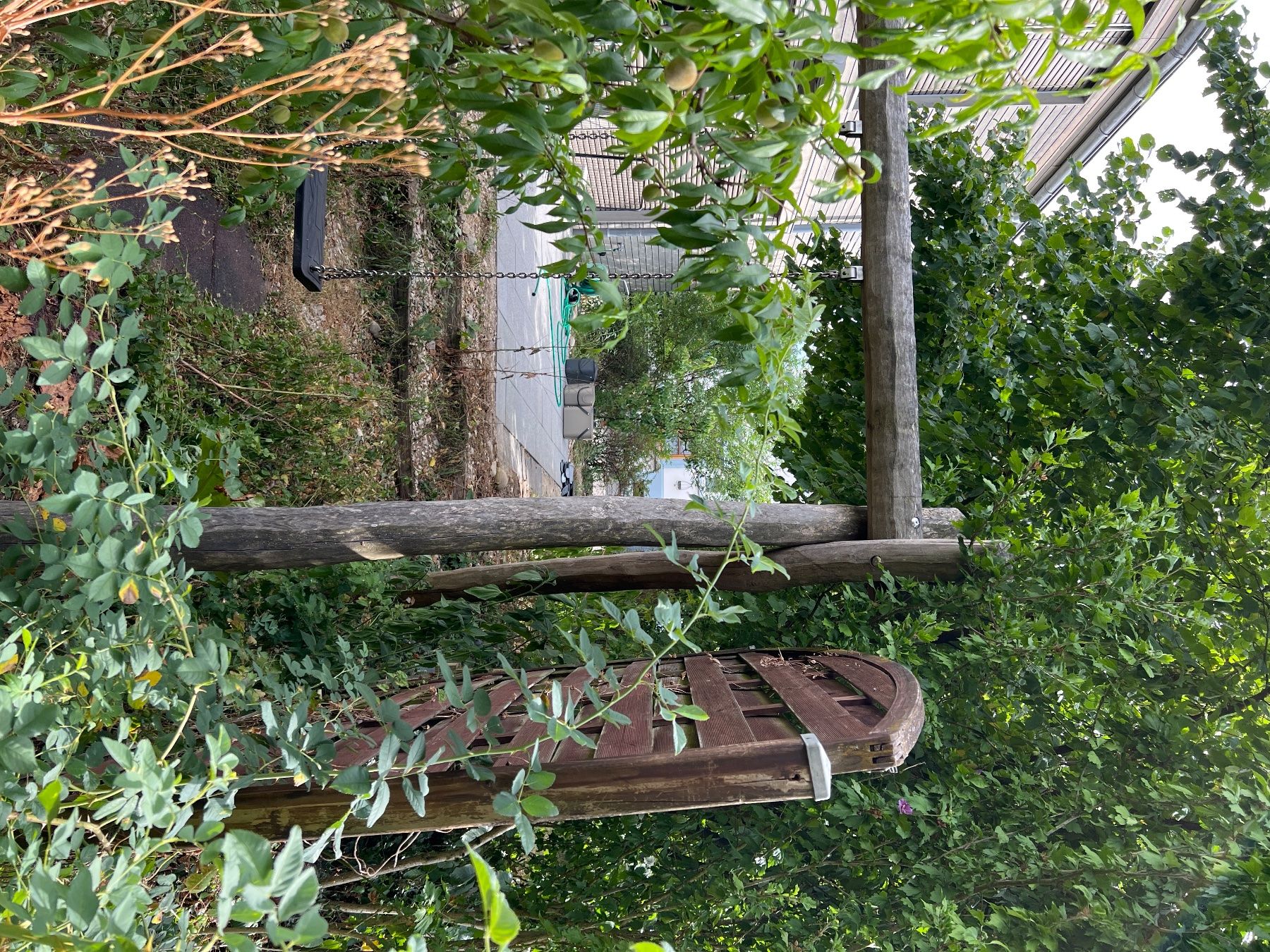 Autre balançoires de jardin: Schaukel aus Robinienholz – D'occasion à Münchenstein par haslerch 5