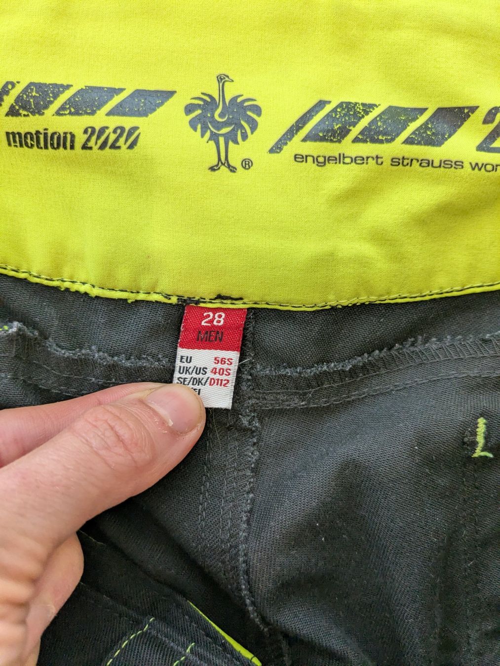 Engelbert Strauss Hosen: Arbeitshose Engelbert Strauss Grösse 54 gebraucht – Gebraucht aus Burgdorf von CMA21 4