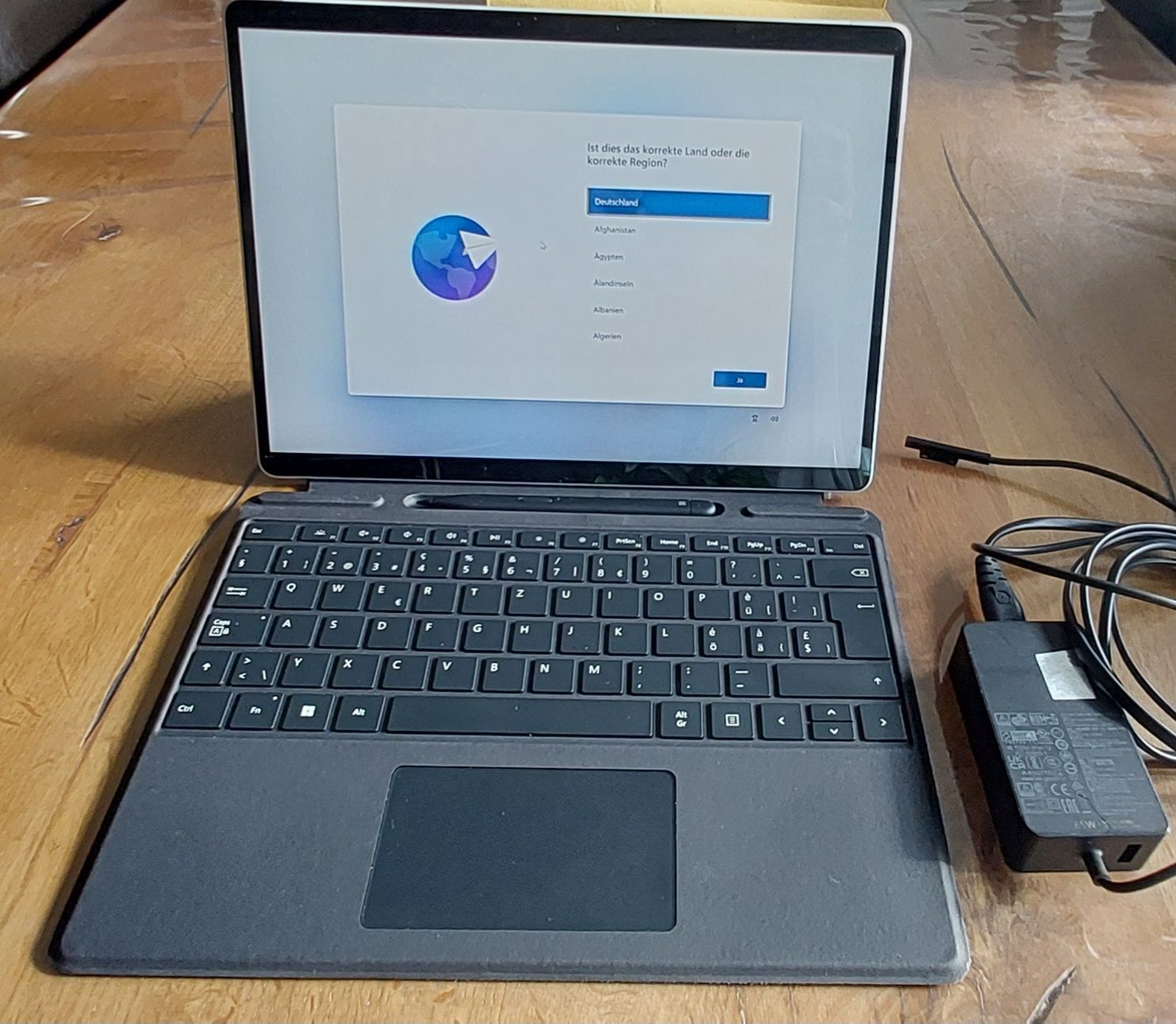 Microsoft Notebooks: Microsoft Surface Pro 8 i5 16GB 256GB – Gebraucht aus Waltenschwil von PaulGo84