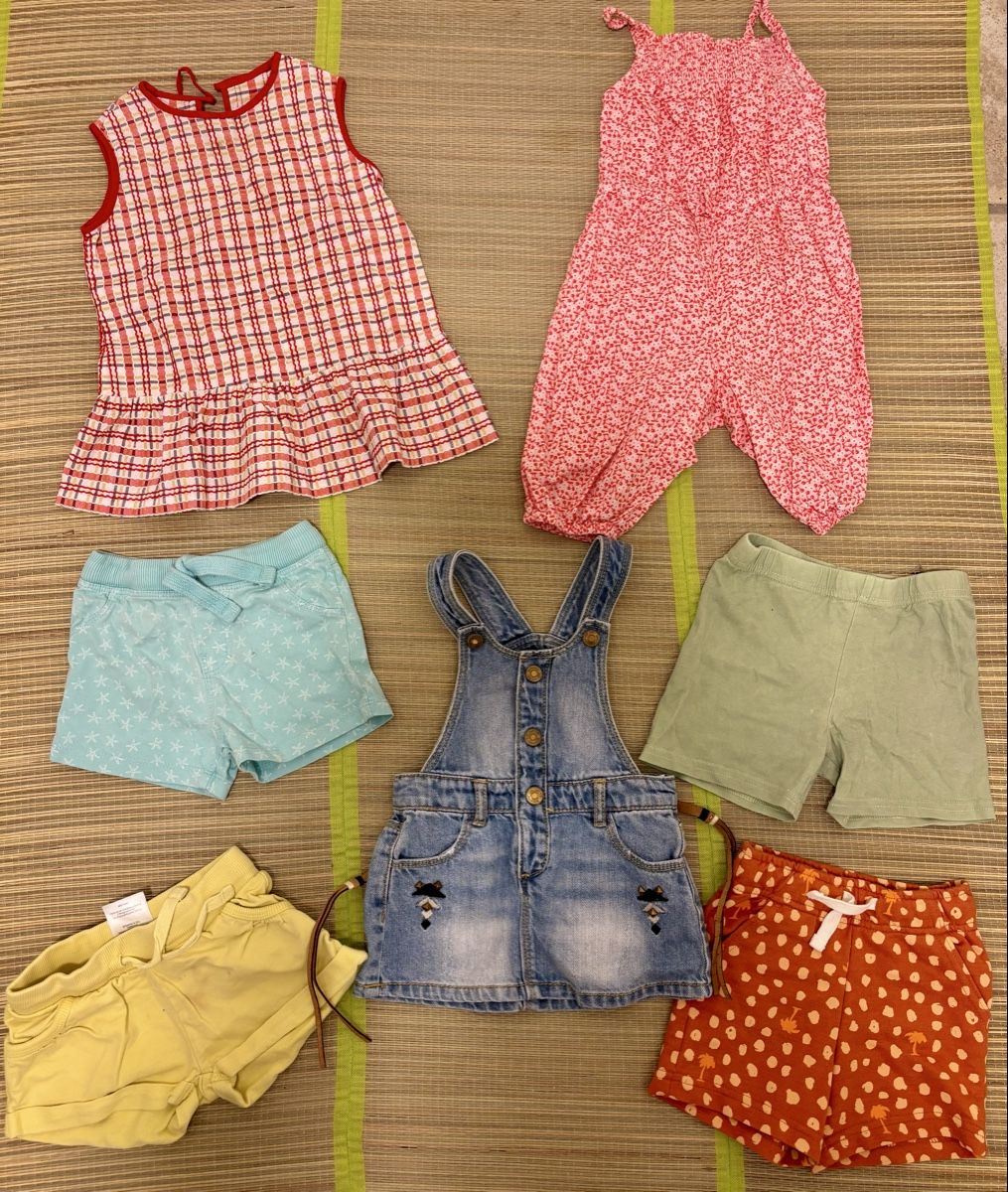 Lotti & Set di vestiti: Mädchen Kleiderpaket, Gr. 74!!! – Usato da Einsiedeln venduto da sum_xm7z