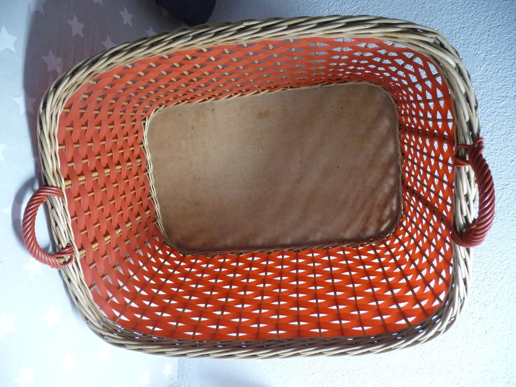 Altro per la casa: Zeine Weide und rotes Material ? – Usato da Rafz venduto da Powacaddy 2