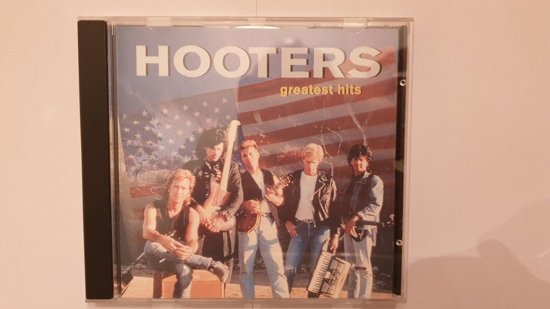 CDs: Hooters. Greatest Hits. – Gebraucht aus Goldach von armando_r
