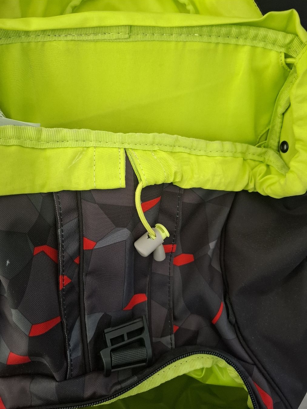 Ergobag Sacs & sacs à dos: Ergobag Cubo Schulranzen / Thek – D'occasion à Wallenwil par Becamach 1