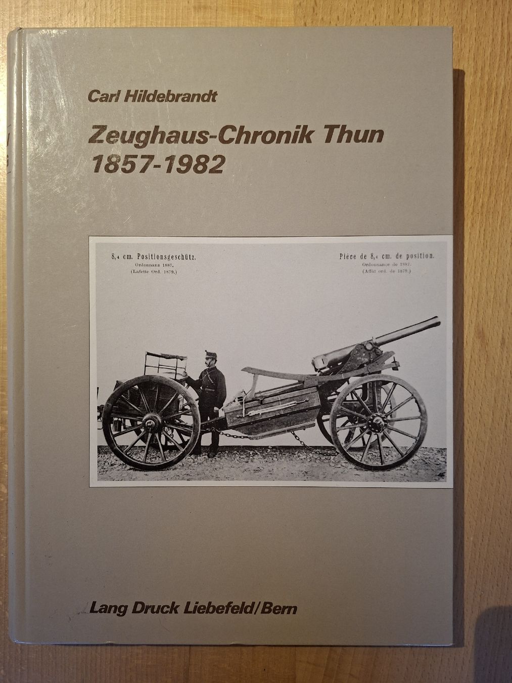 Libri: Buch , Zeughaus-Chronik Thun 1857-1982 – Usato da Schwanden Sigrisw venduto da pho_2mc9