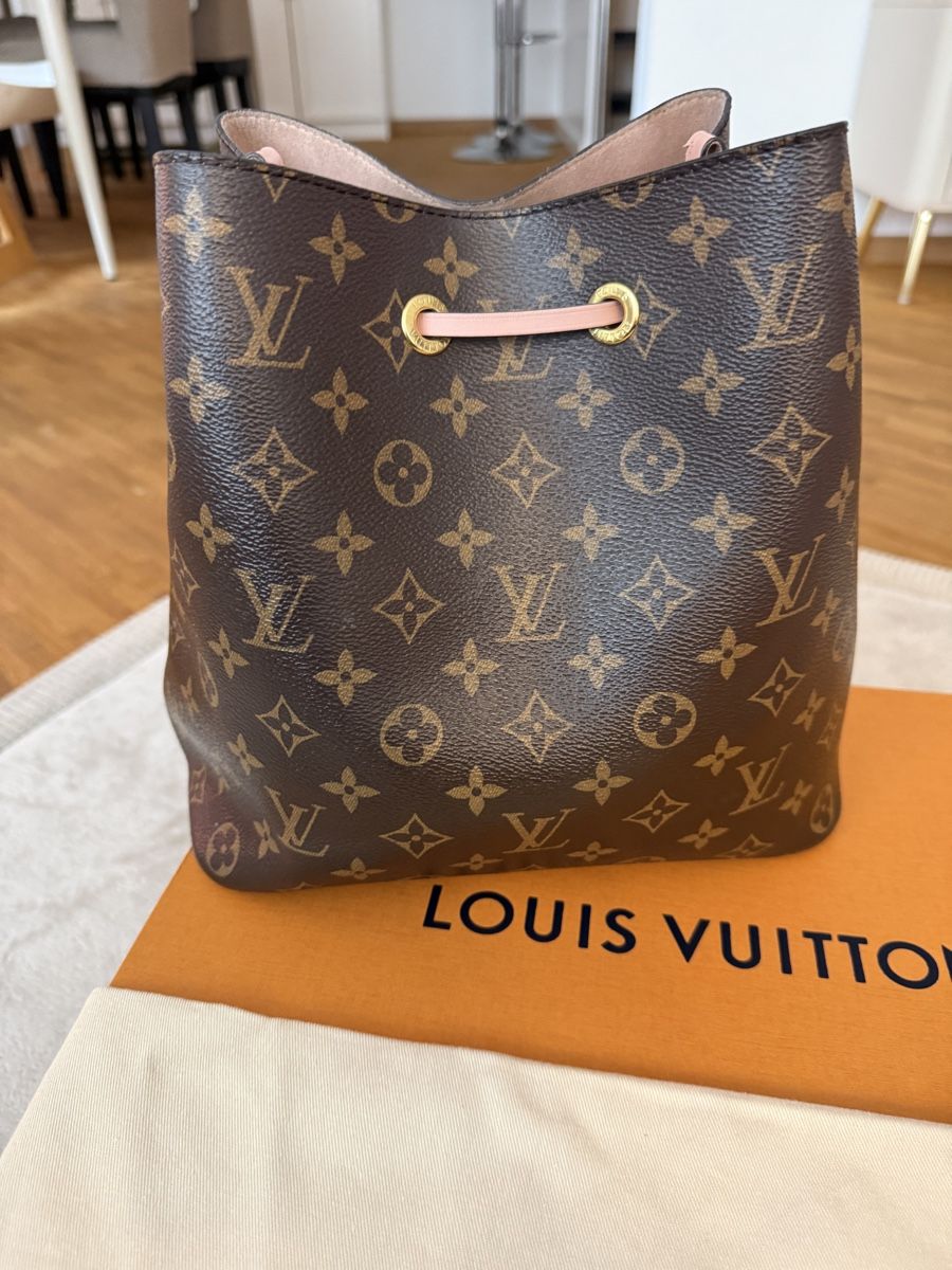 Louis Vuitton Borse da donna: Louis Vuitton NeoNoe Rosé Poudre Full Set – Usato da Horn venduto da Mustang12 2