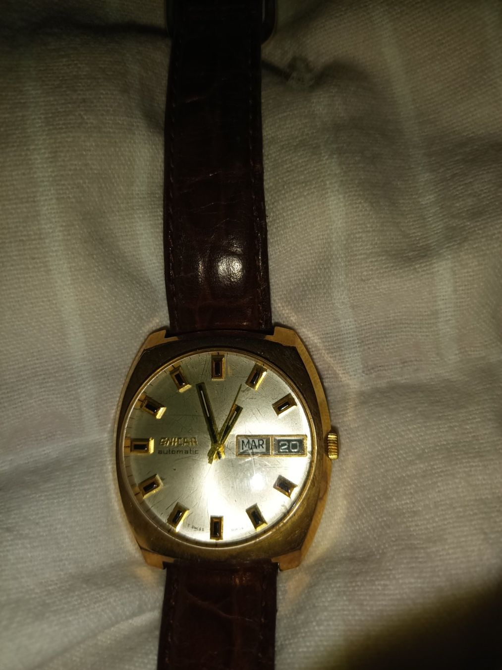 Enicar Orologi: Enicar Dolphin Automatik Automatic Uhr antik selten – Usato da Lachen SZ venduto da neu-und-antik