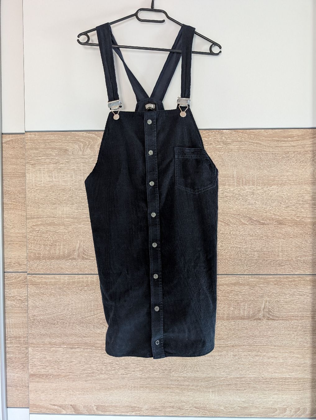 Robes: Cord Dungaree Kleid M  – D'occasion à Ringgenberg BE par Vinyl.Love