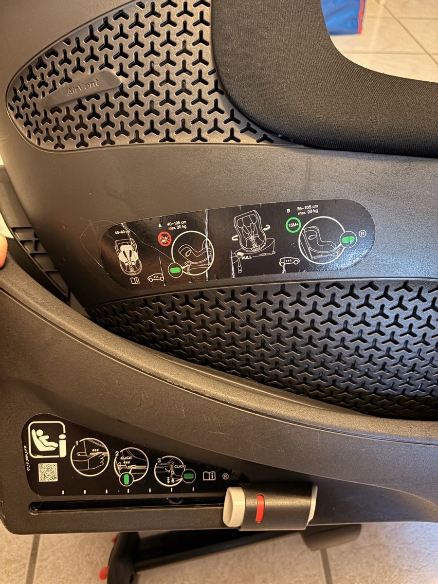Cybex Seggiolini per auto: CYBEX Sirona Gi i-Size Plus moon black – Usato da Hausen AG venduto da 1lo 5