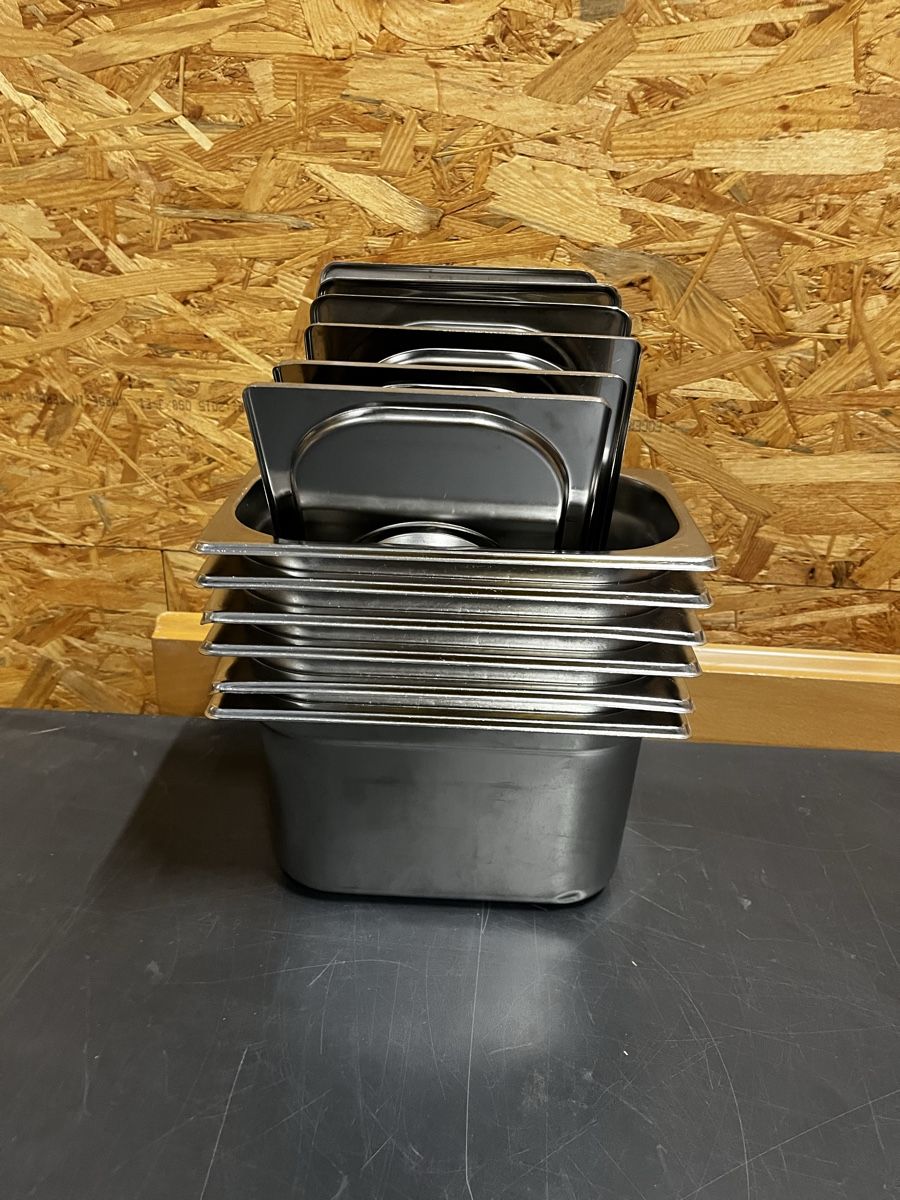 Elettrodomestici da cucina: 6 x 1/4 Gastronorm Behälter 15 cm mit Deckel – Usato da Dittingen venduto da Cervolino77 2
