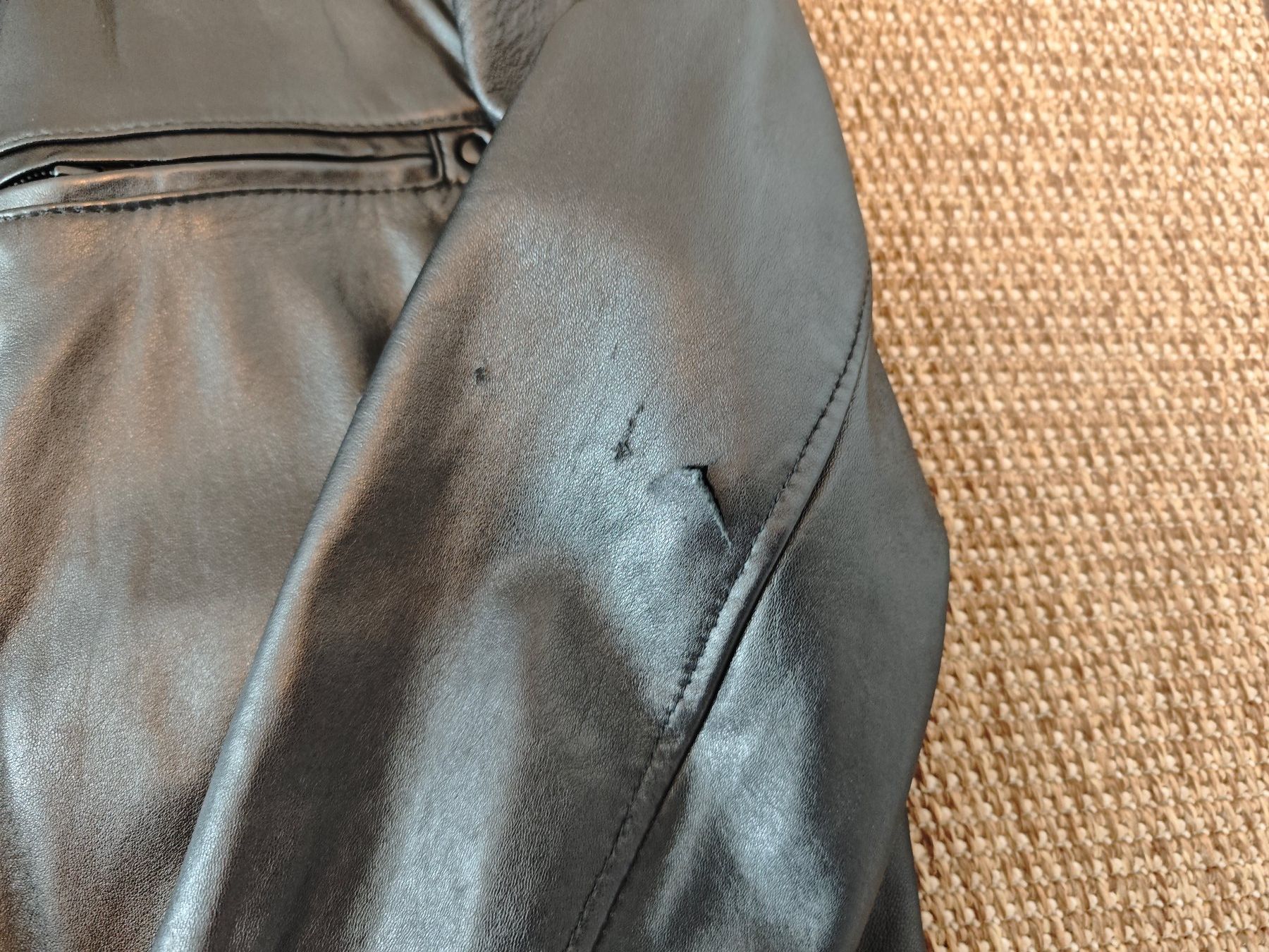 DKNY Giacche: DKNY Herren Lederjacke Schwarz, Grösse M – Usato da Thundorf venduto da Napsty 1