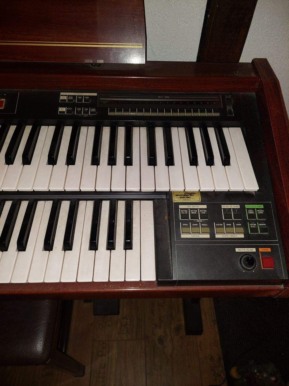 Yamaha Strumenti musicali: Yamaha Heimorgel mit Hocker – Usato da Hauenstein venduto da davia72 3