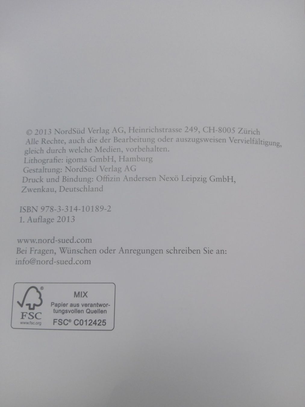 Libri: Das verwunschene Geschenk & andere Wunschgeschichten   ©2013 – Usato da St.Gallen venduto da elk2022 8