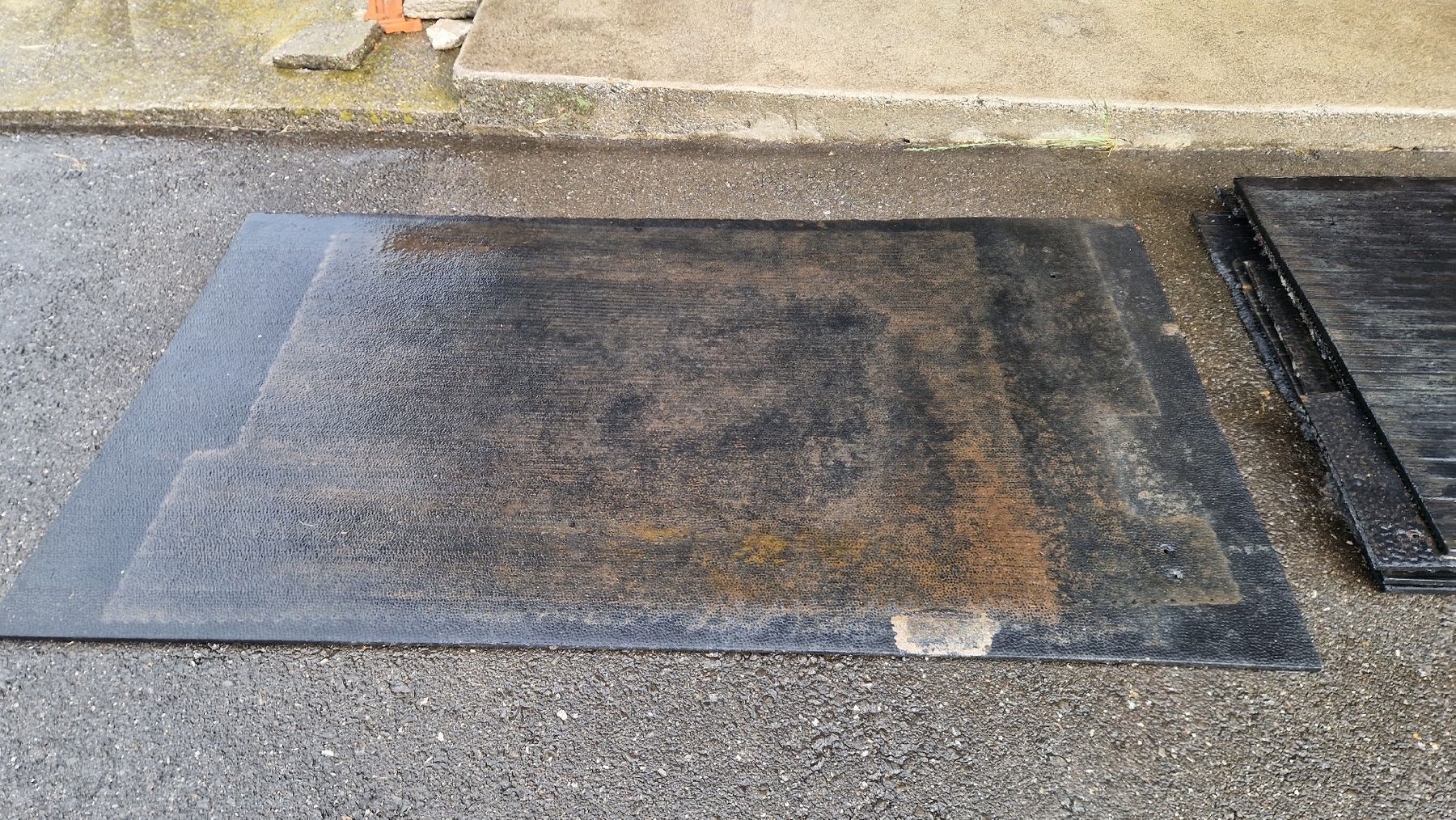 Tapis de sol: Stall Gummimatten – D'occasion à Kerns par 2peter210 2