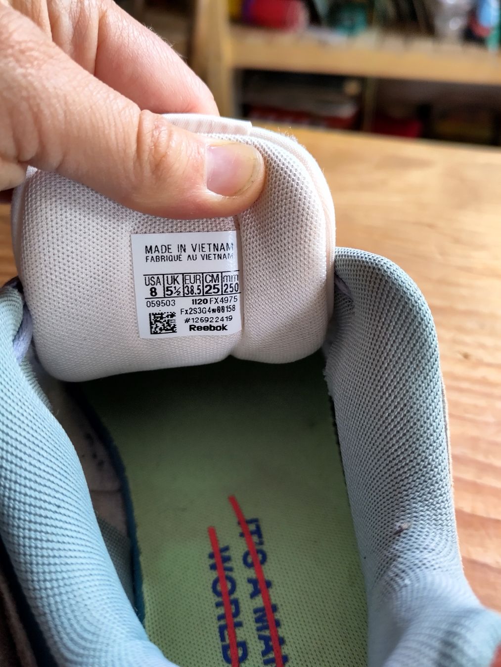 Scarpe da donna: Einzigartige Vintage Reebok 38.5 – Usato da Bolligen venduto da IonKnie 4